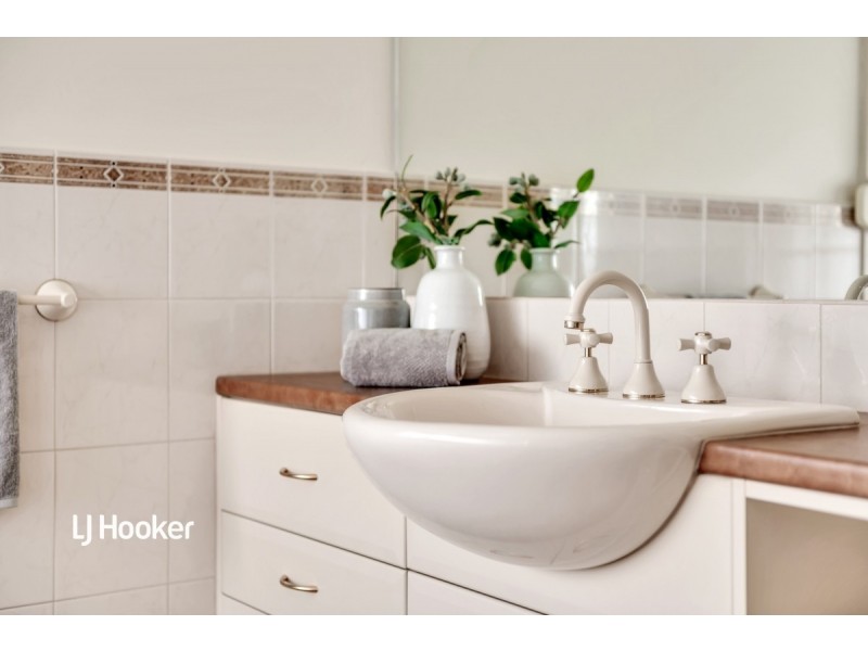 15 Alexis Street, Hope Valley SA 5090