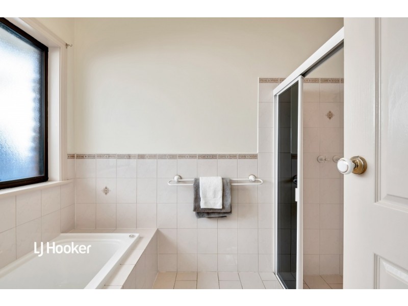 15 Alexis Street, Hope Valley SA 5090