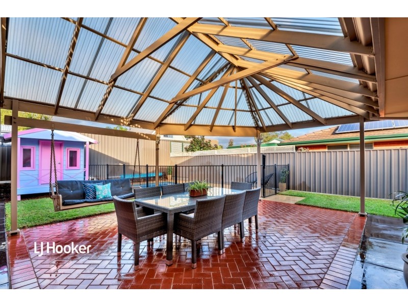 15 Alexis Street, Hope Valley SA 5090