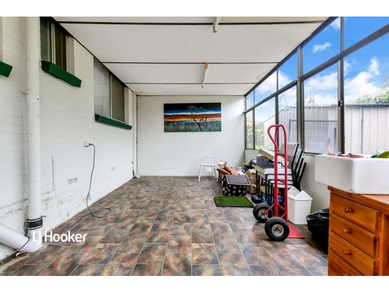 19 Hazel Grove, Ridgehaven SA 5097