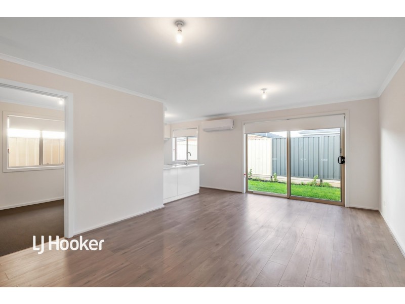23 Clare Mews, Munno Para West SA 5115