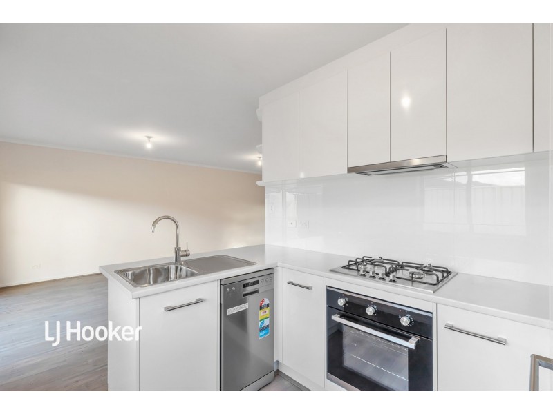 23 Clare Mews, Munno Para West SA 5115