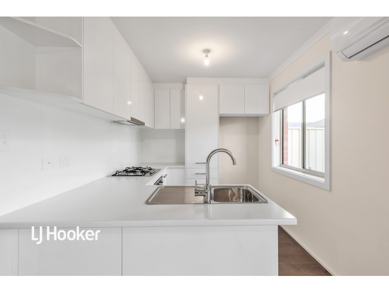 23 Clare Mews, Munno Para West SA 5115