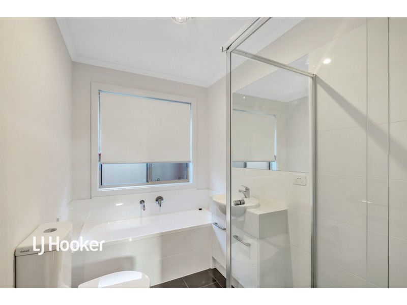 23 Clare Mews, Munno Para West SA 5115