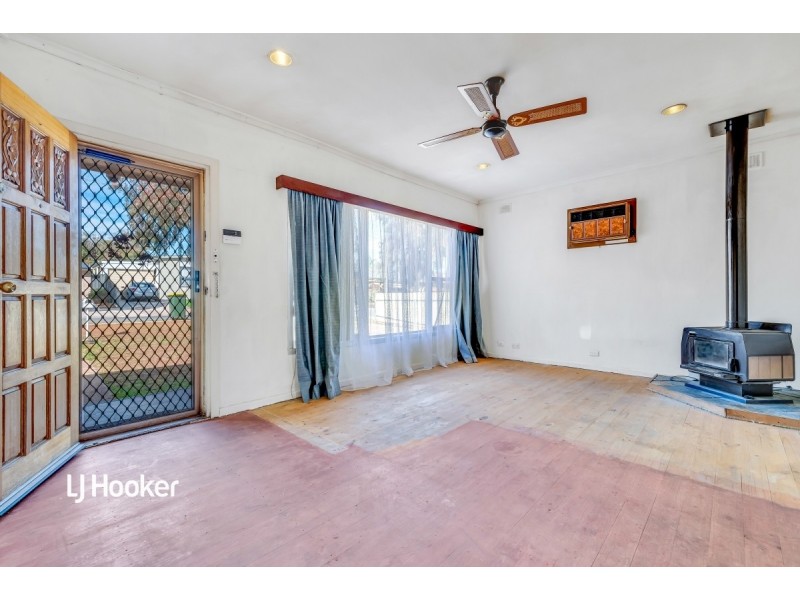 8 Mettika Avenue, Ingle Farm SA 5098