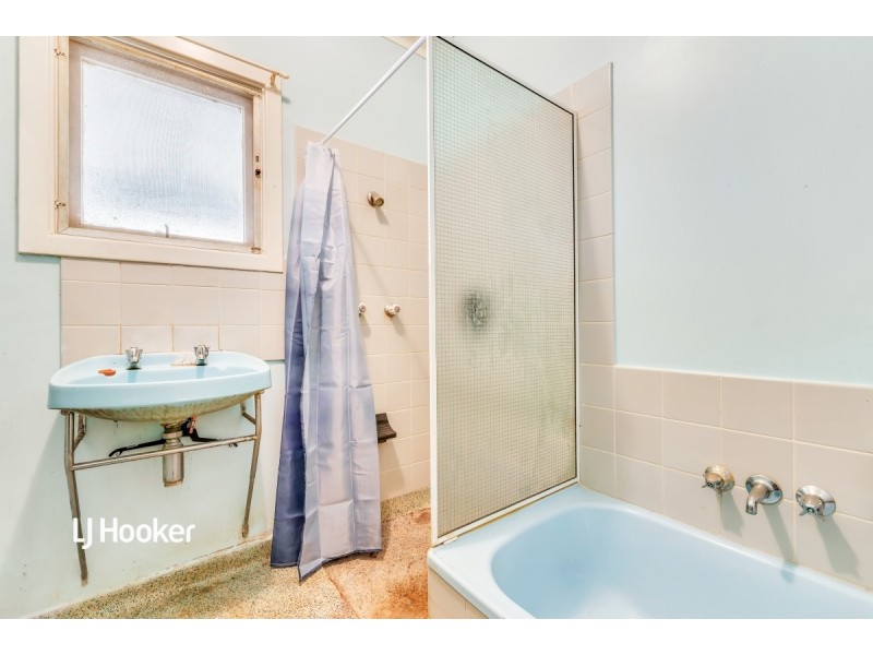 8 Mettika Avenue, Ingle Farm SA 5098