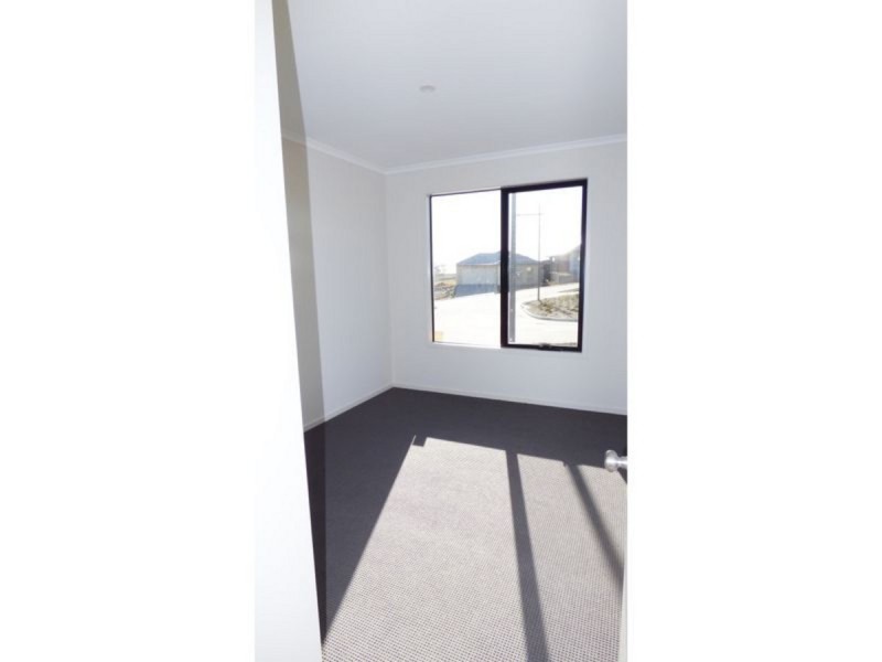 10 Lucie Close, Mount Barker SA 5251