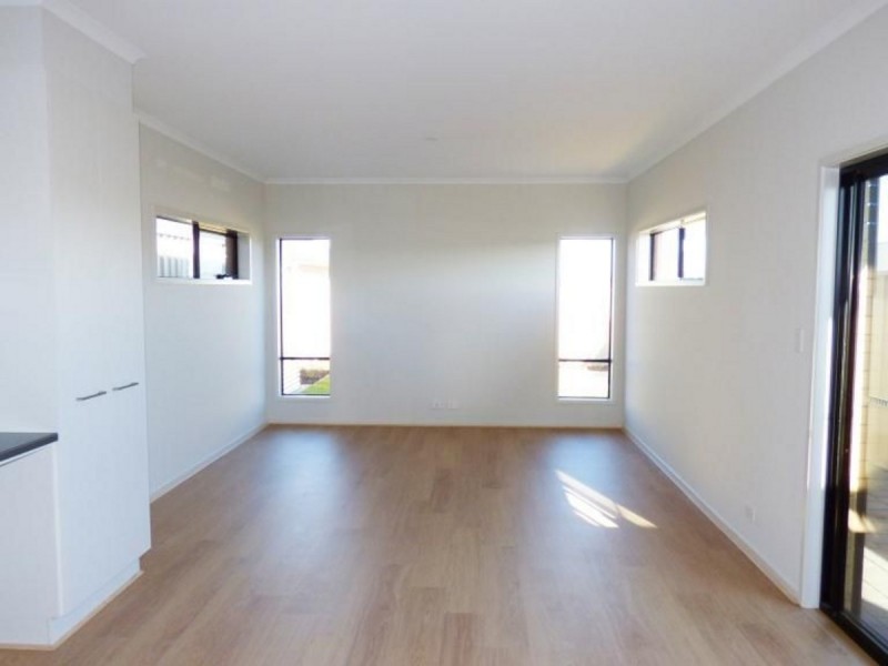10 Lucie Close, Mount Barker SA 5251