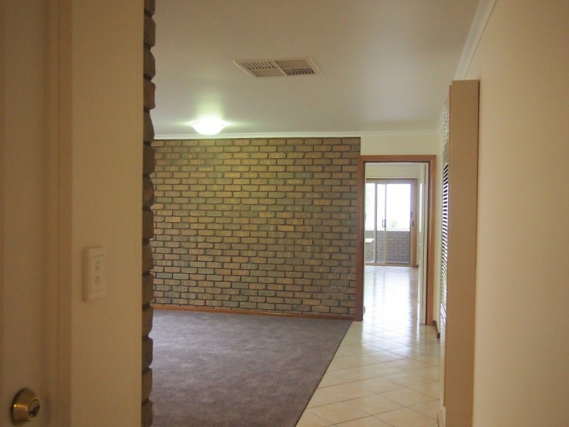 22 Rotz Court, Golden Grove SA 5125