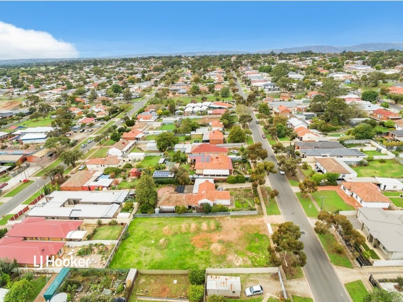 2, 2A & 2B Taunton Avenue, Enfield SA 5085