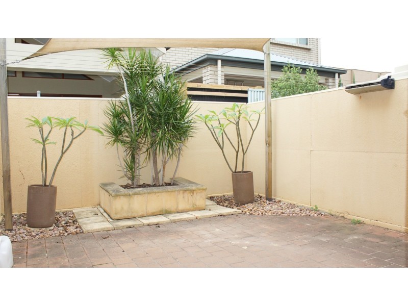 4/25 Second Street, Brompton SA 5007