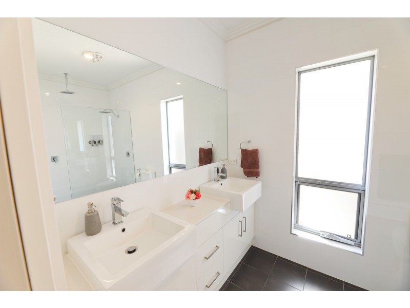 3b Davies Avenue, Tranmere SA 5073