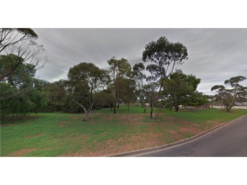 12 Pamela Drive, Para Hills SA 5096