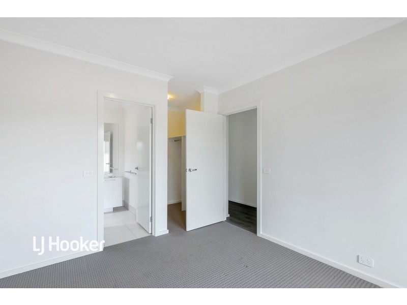 24 Charleston Crescent, Blakeview SA 5114