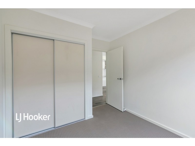 24 Charleston Crescent, Blakeview SA 5114