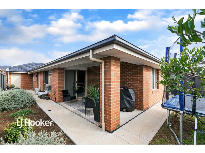 4 Hartley Walk, Gawler East SA 5118