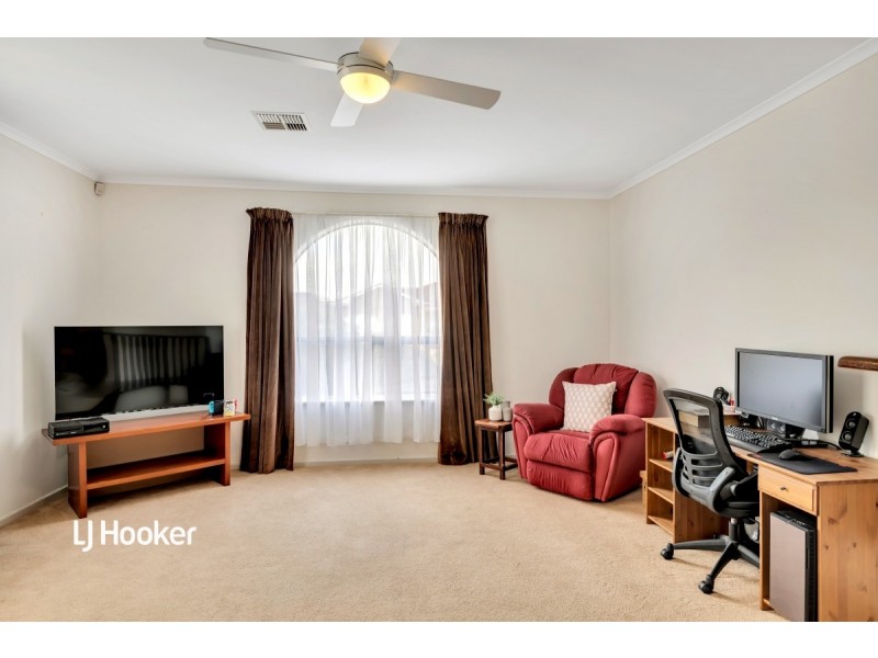 8 Cassab Street, Hope Valley SA 5090