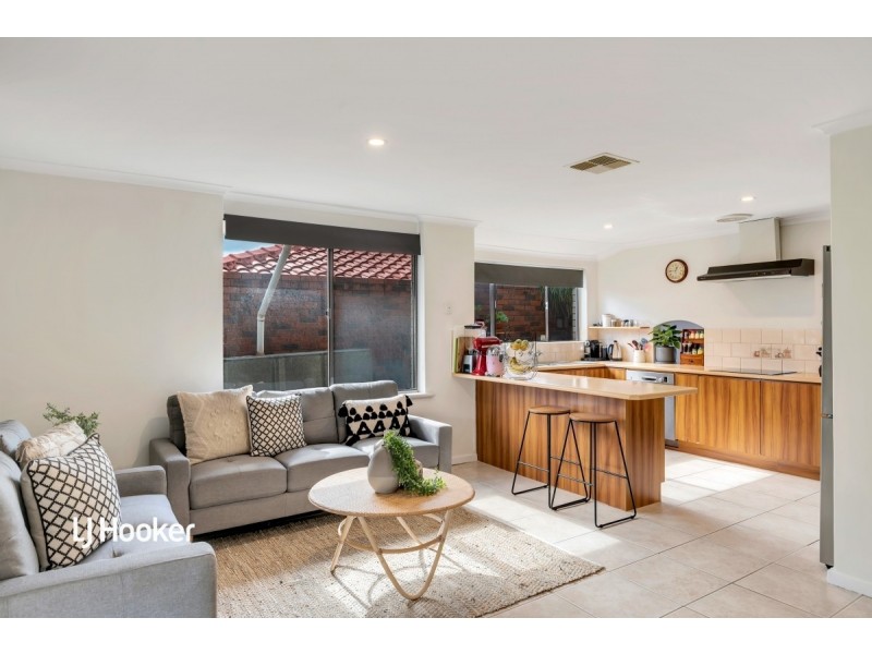 8 Cassab Street, Hope Valley SA 5090