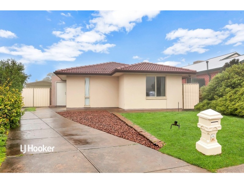 16 Christiana Crescent, Wynn Vale SA 5127