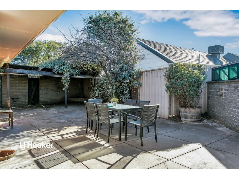 13 Far View Crescent, Ridgehaven SA 5097