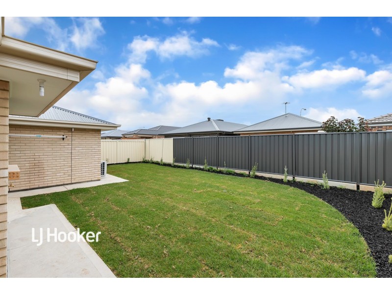 31 Clare Mews, Munno Para West SA 5115