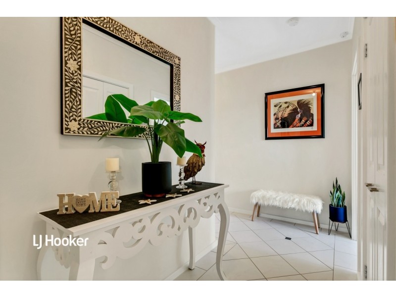 37 Sleep Road, Para Hills SA 5096