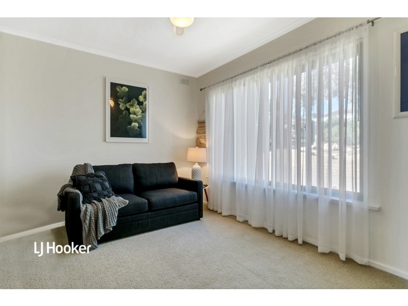 37 Sleep Road, Para Hills SA 5096