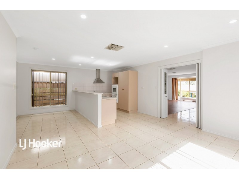 36 Cambridge Terrace, Hillbank SA 5112