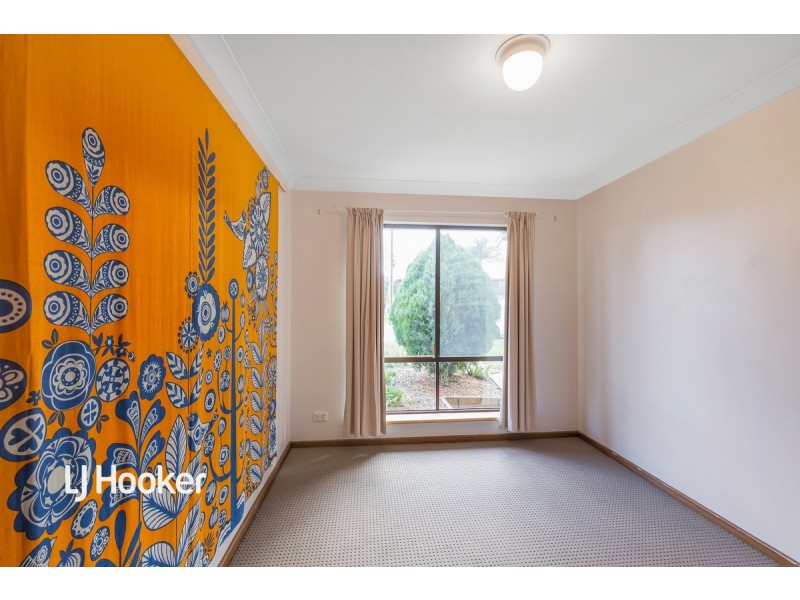 8 Tulip Street, Ridgehaven SA 5097