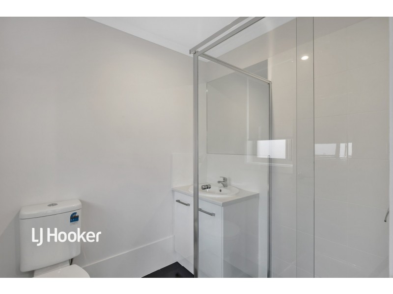 18 Clare Mews, Munno Para West SA 5115