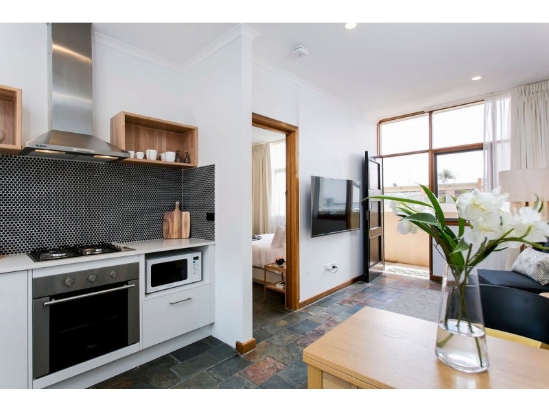 18/11 Davaar Place, Adelaide SA 5000