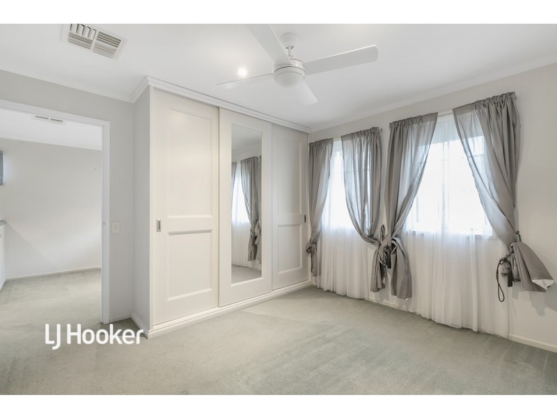 54 Parkview Drive, Oakden SA 5086