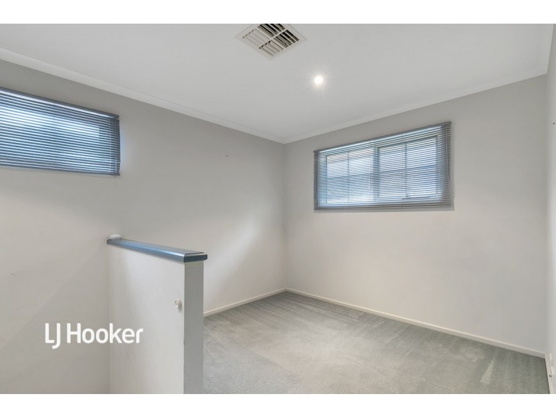 54 Parkview Drive, Oakden SA 5086