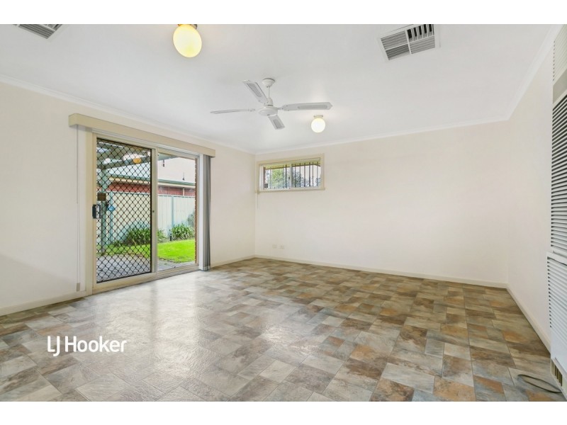 17 Kirkby Circuit, Greenacres SA 5086