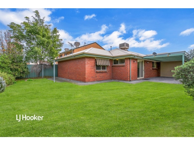 17 Kirkby Circuit, Greenacres SA 5086