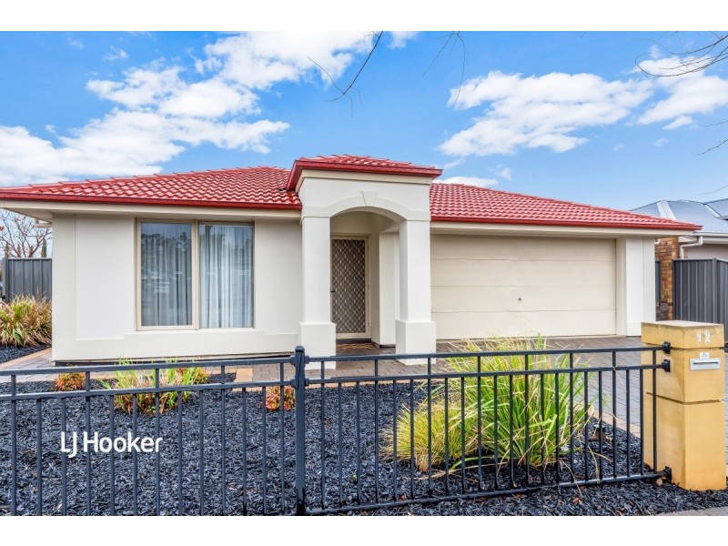 12 Glenrowan Street, Andrews Farm SA 5114