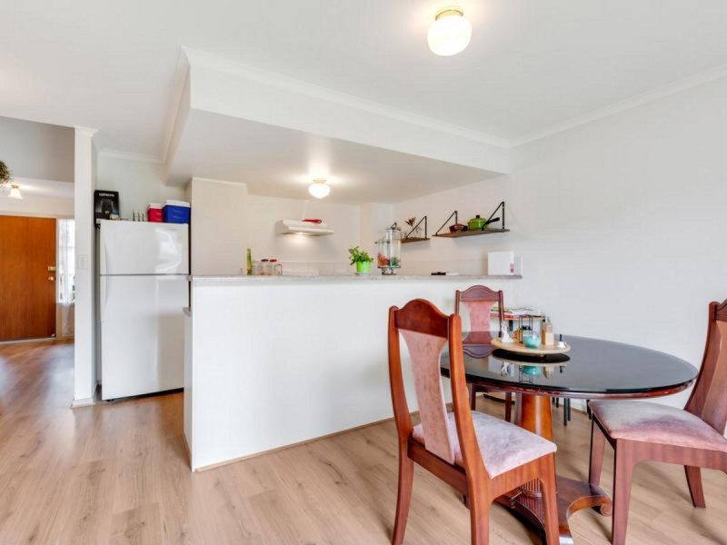 46 Sir Ross Smith Boulevard, Oakden SA 5086