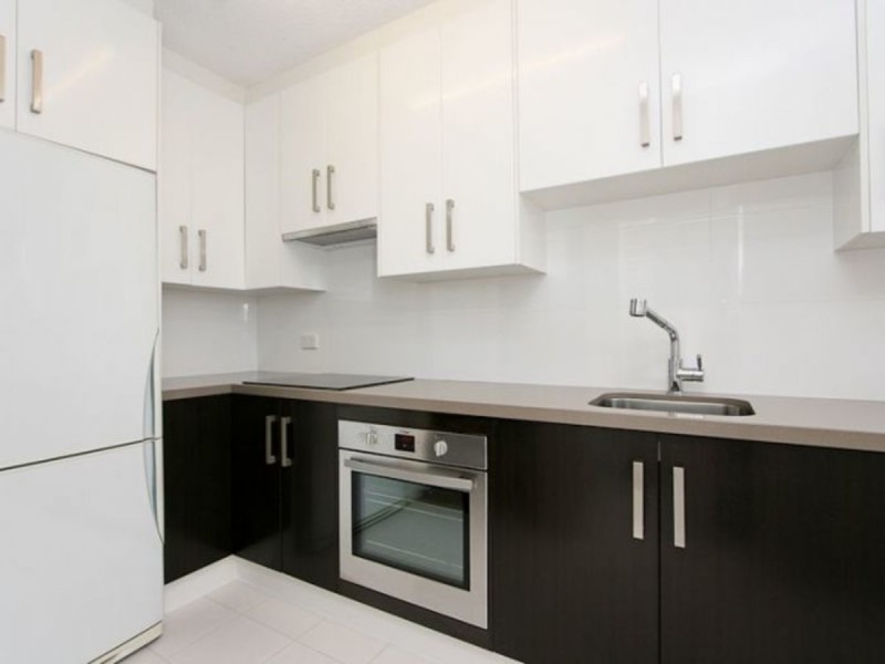 6/27 Wright Street, Henley Beach SA 5022