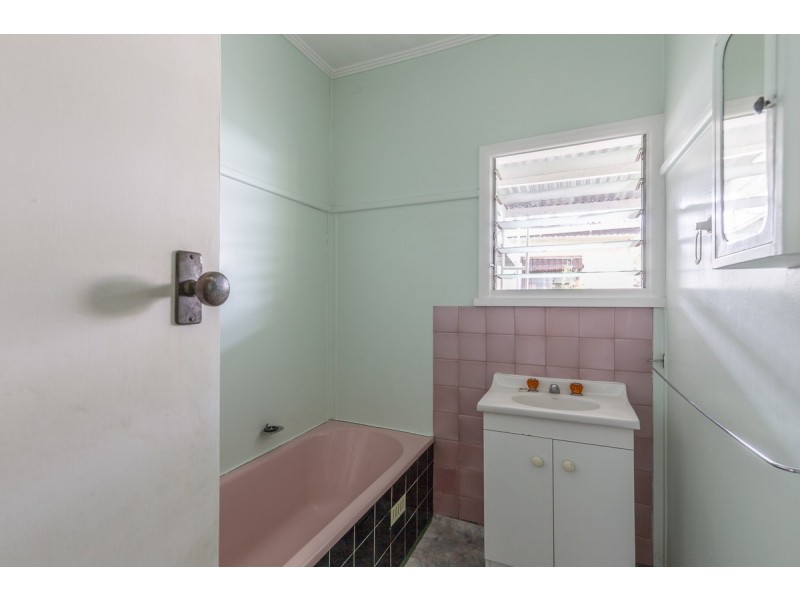 1 View Street, Ridgehaven SA 5097