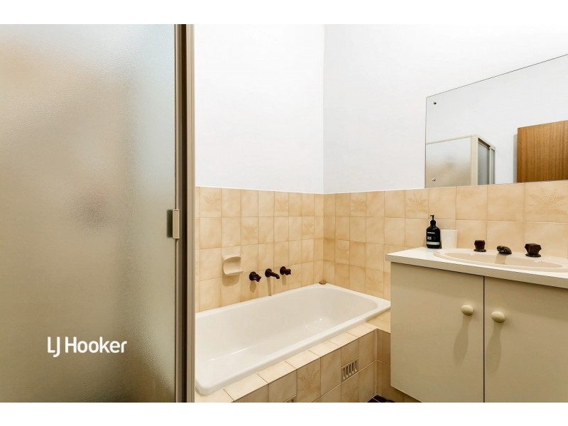 4/7 Iona Street, Broadview SA 5083