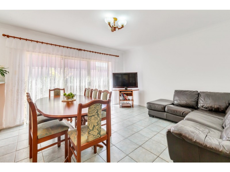 13 Parkwood Avenue, Paradise SA 5075