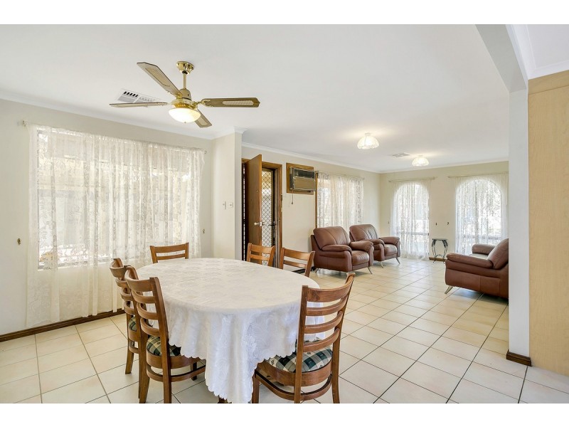 29 Teasdale Crescent, Parafield Gardens SA 5107