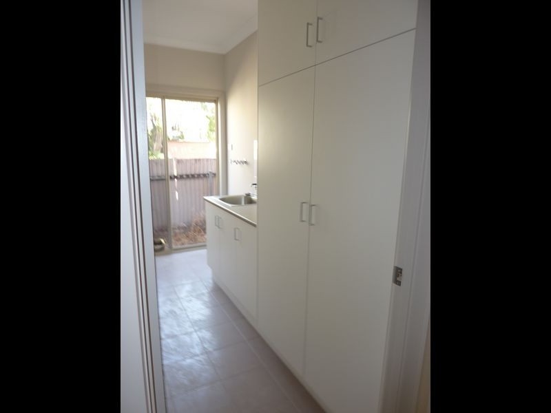 6 Grenville Avenue, Hillcrest SA 5086