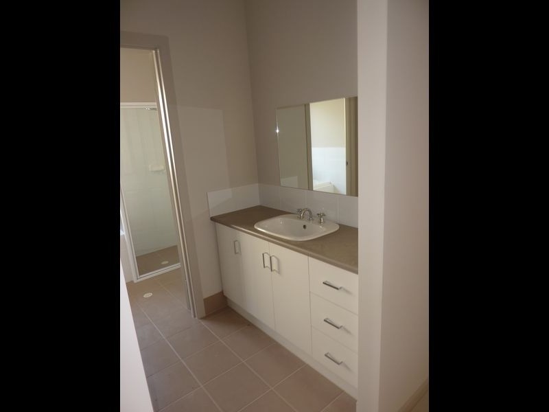 6 Grenville Avenue, Hillcrest SA 5086