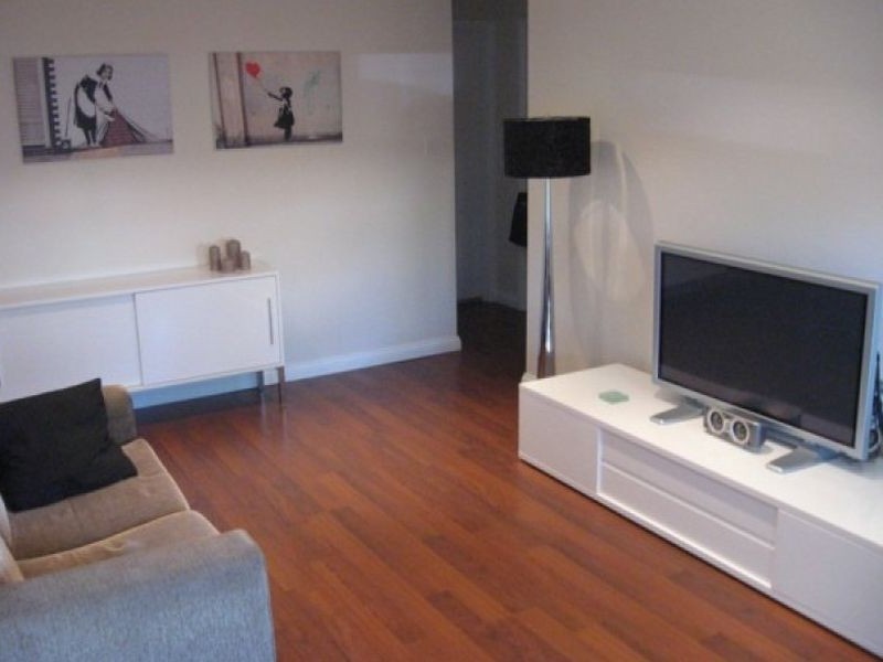 4 Hawker Street, Brompton SA 5007