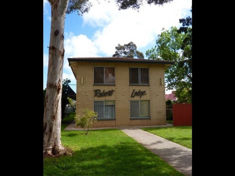 28 Robert Avenue, Broadview SA 5083