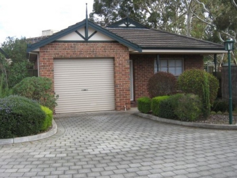 1/2 Holton Court, St Peters SA 5069