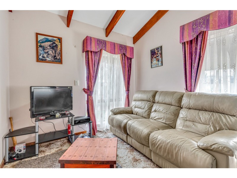 16 Brenda Avenue, Gilles Plains SA 5086