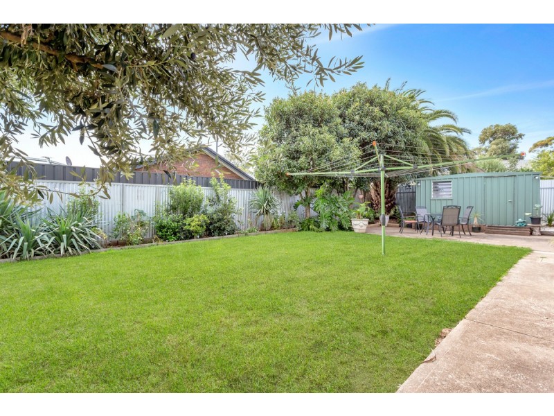 16 Brenda Avenue, Gilles Plains SA 5086