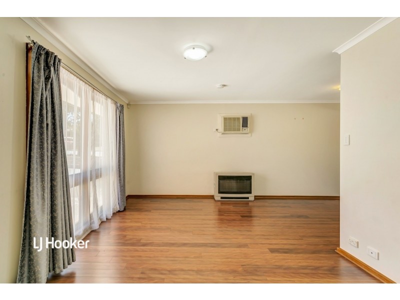 2 Minerva Crescent, Modbury Heights SA 5092